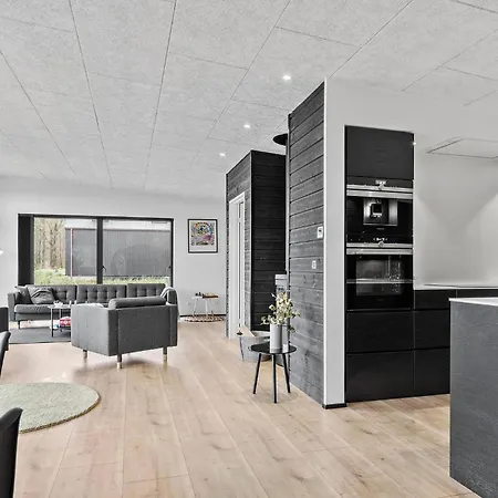 Awesome In With Wifi Holiday home