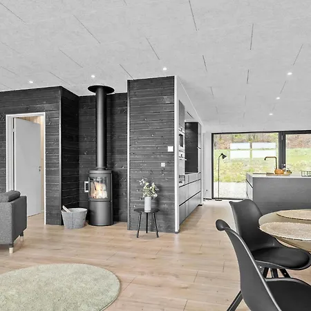 Awesome In With Wifi Holiday home